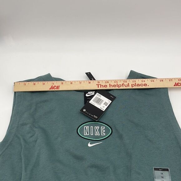 Nike woman’s romper   - Picture 16 of 16